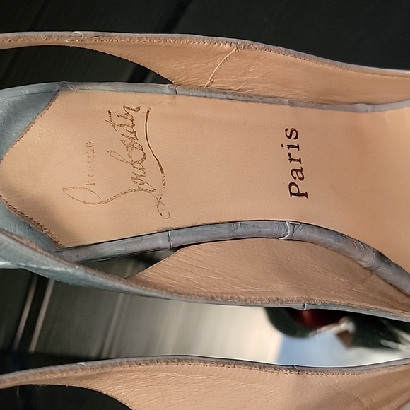 Christian Louboutin baby blue eel, lady peeps 120 heel, with 1in platform ๐38.5 - Picture 7 of 14